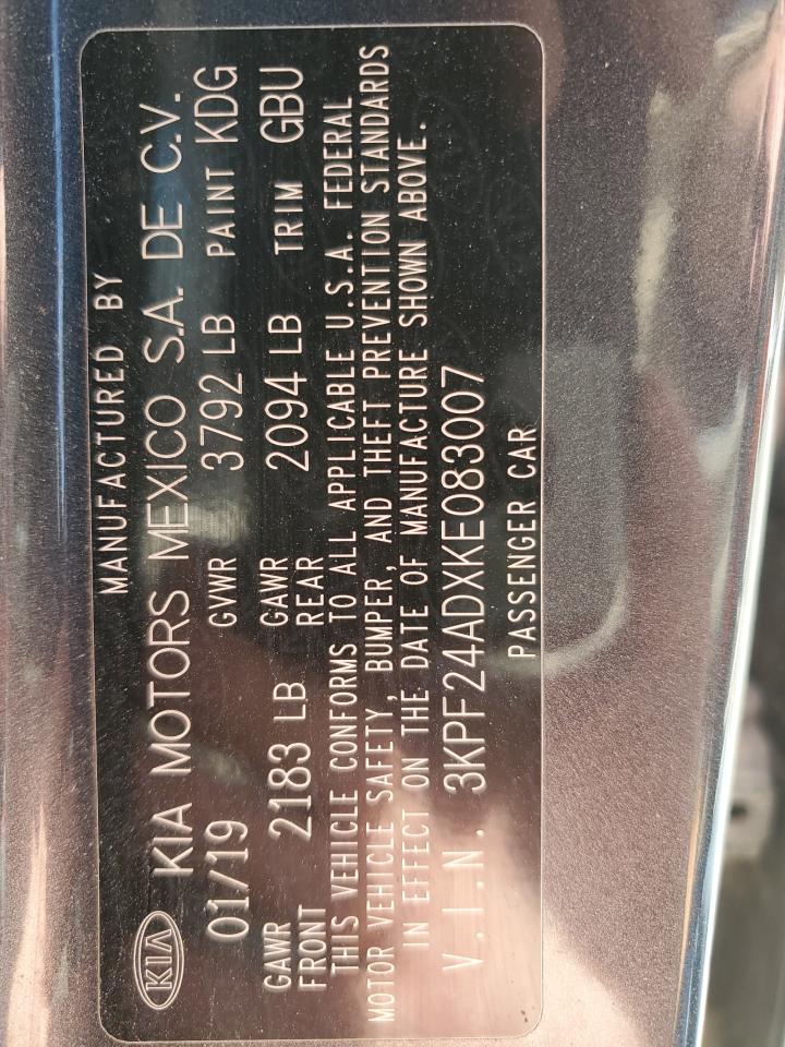 2019 Kia Forte - Image 12
