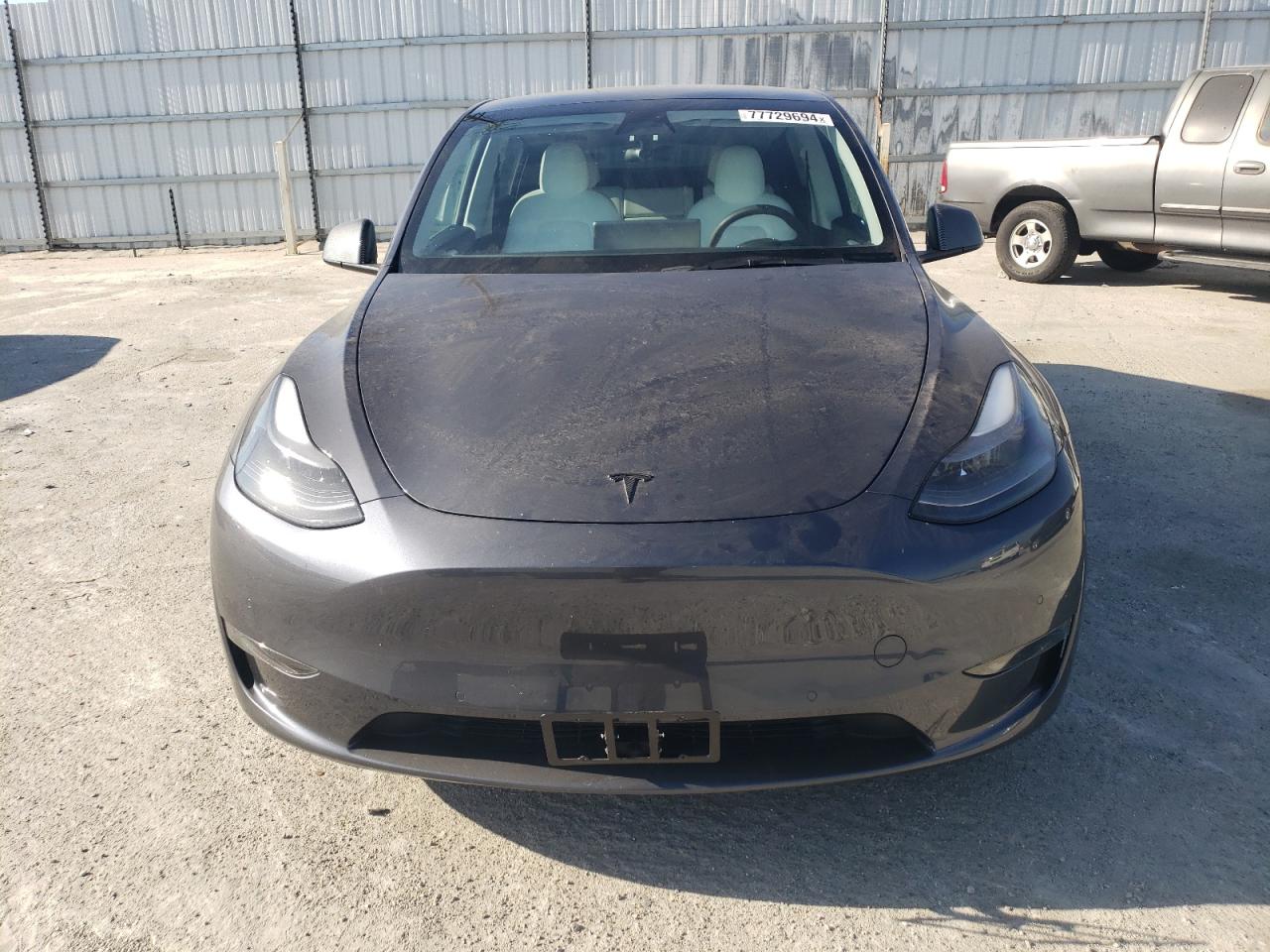 VIN 7SAYGDEE7NF544744 2022 TESLA MODEL Y no.5