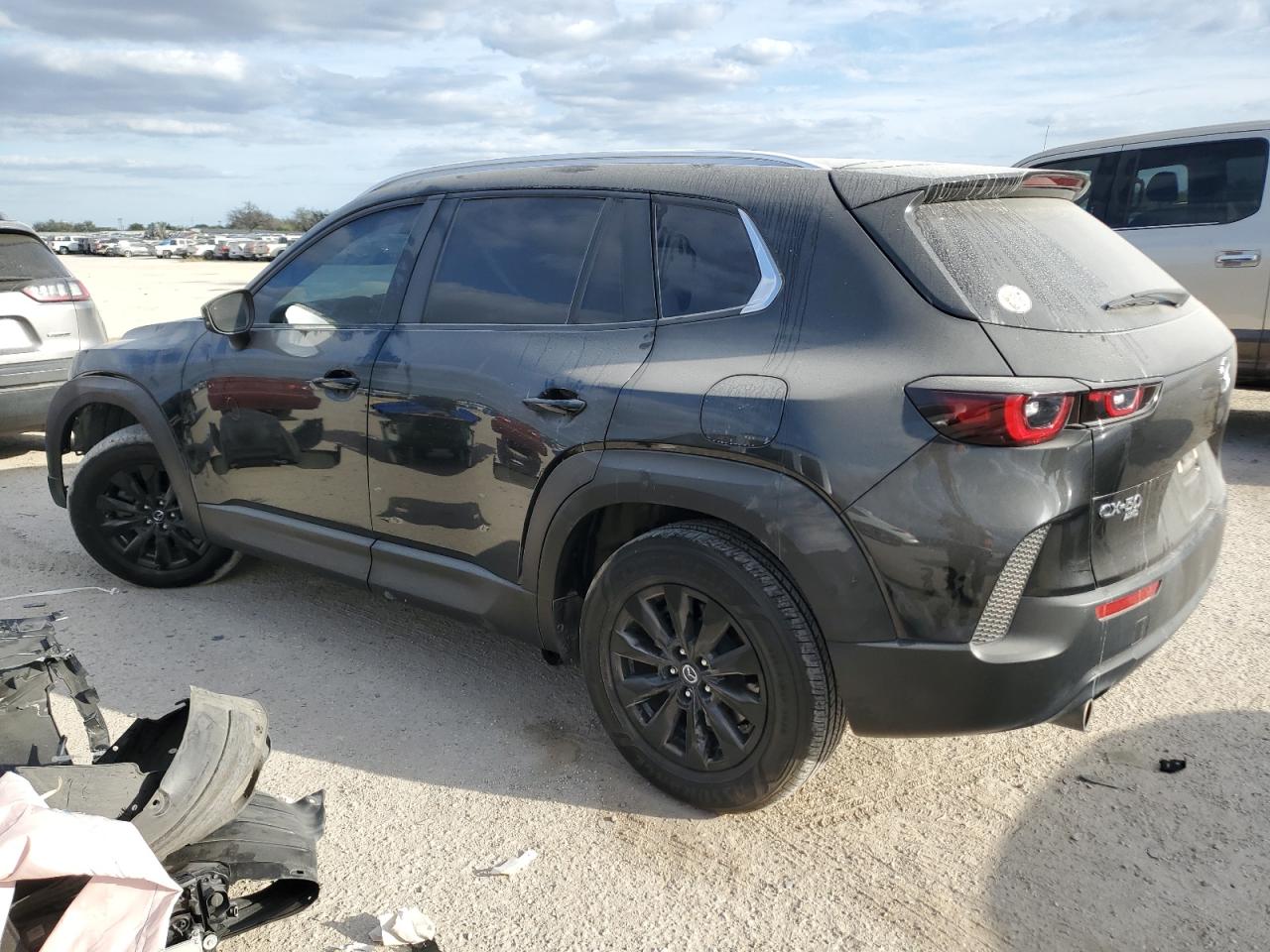 2023 Mazda CX-50 - Image 2