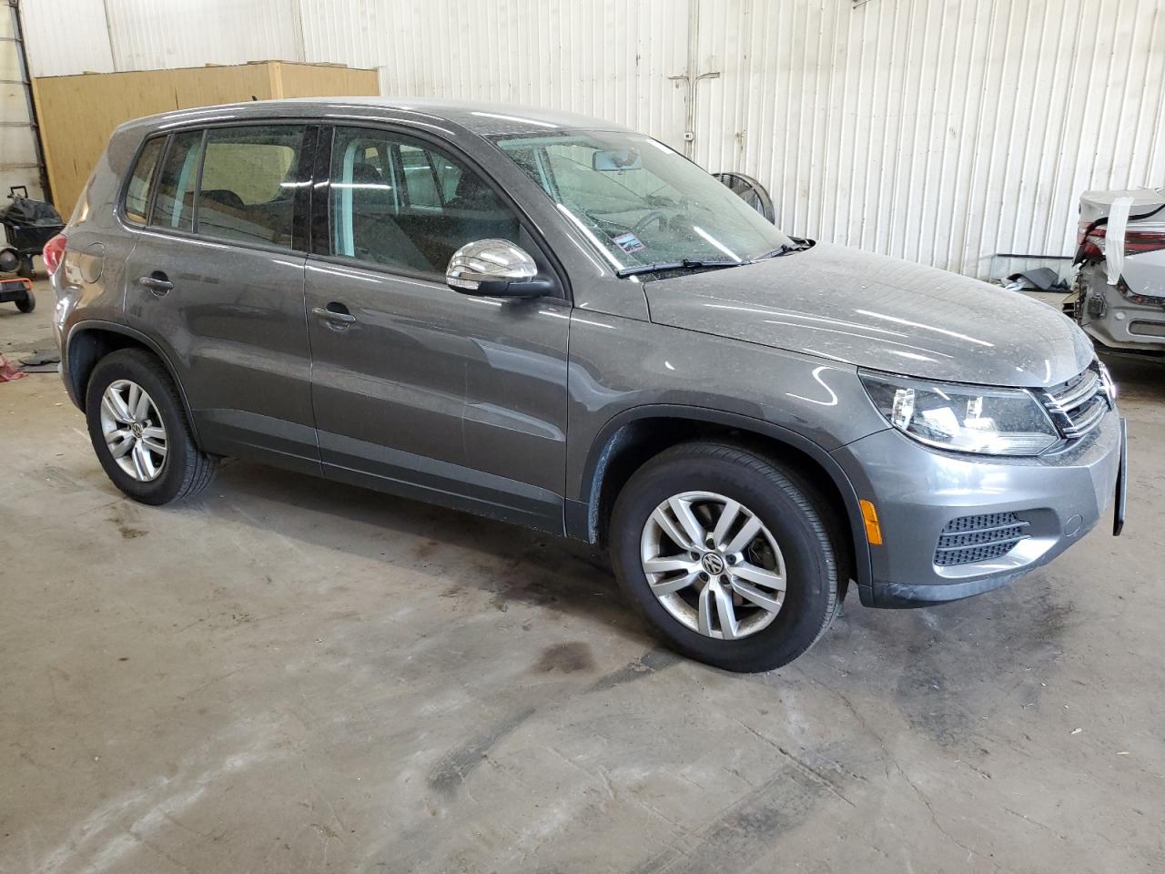 2012 Volkswagen Tiguan S VIN: WVGBV7AX5CW000815 Lot: 77117714