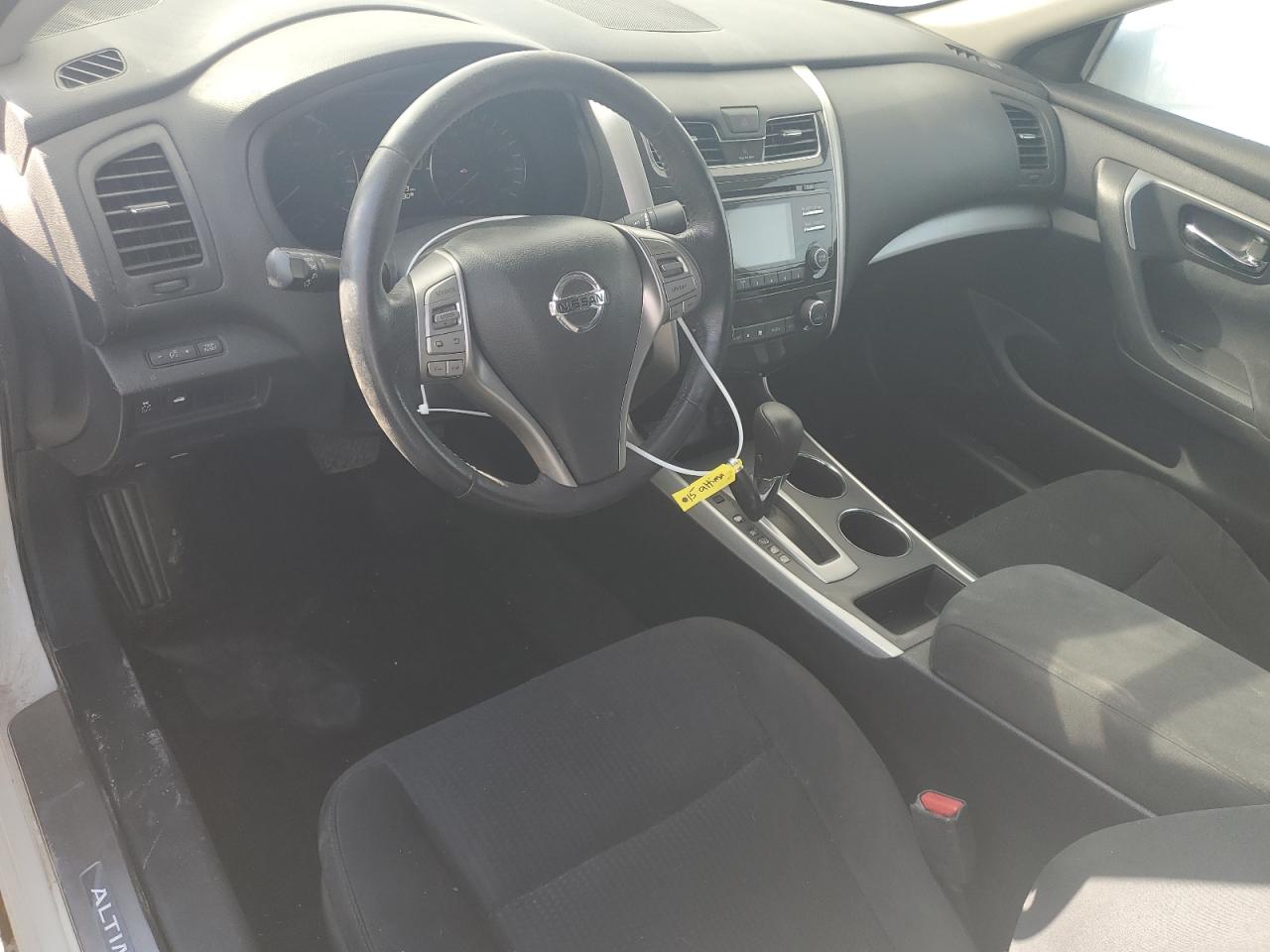 2015 Nissan Altima 2.5 VIN: 1N4AL3AP3FC215037 Lot: 66940994