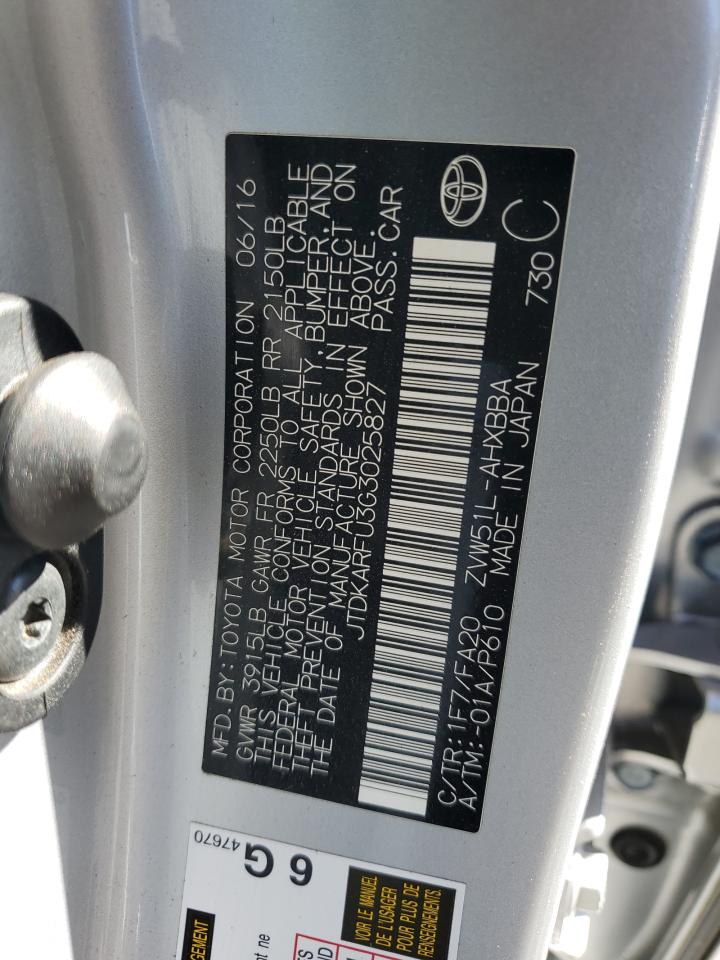 2016 Toyota Prius - Image 14