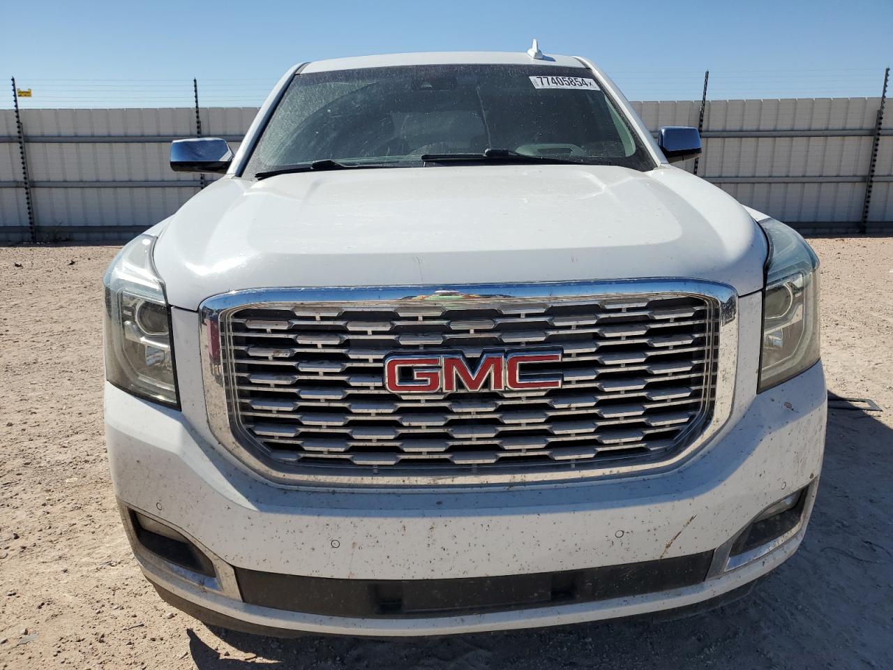 2018 GMC Yukon - Image 5