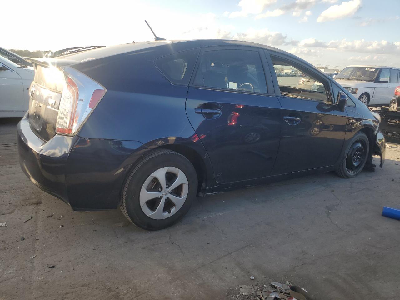 2015 Toyota Prius - Image 3