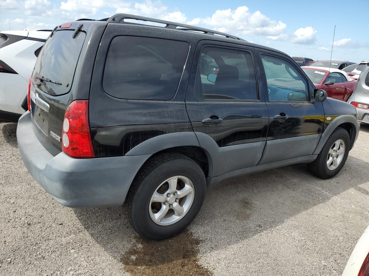2005 Mazda Tribute - Image 3