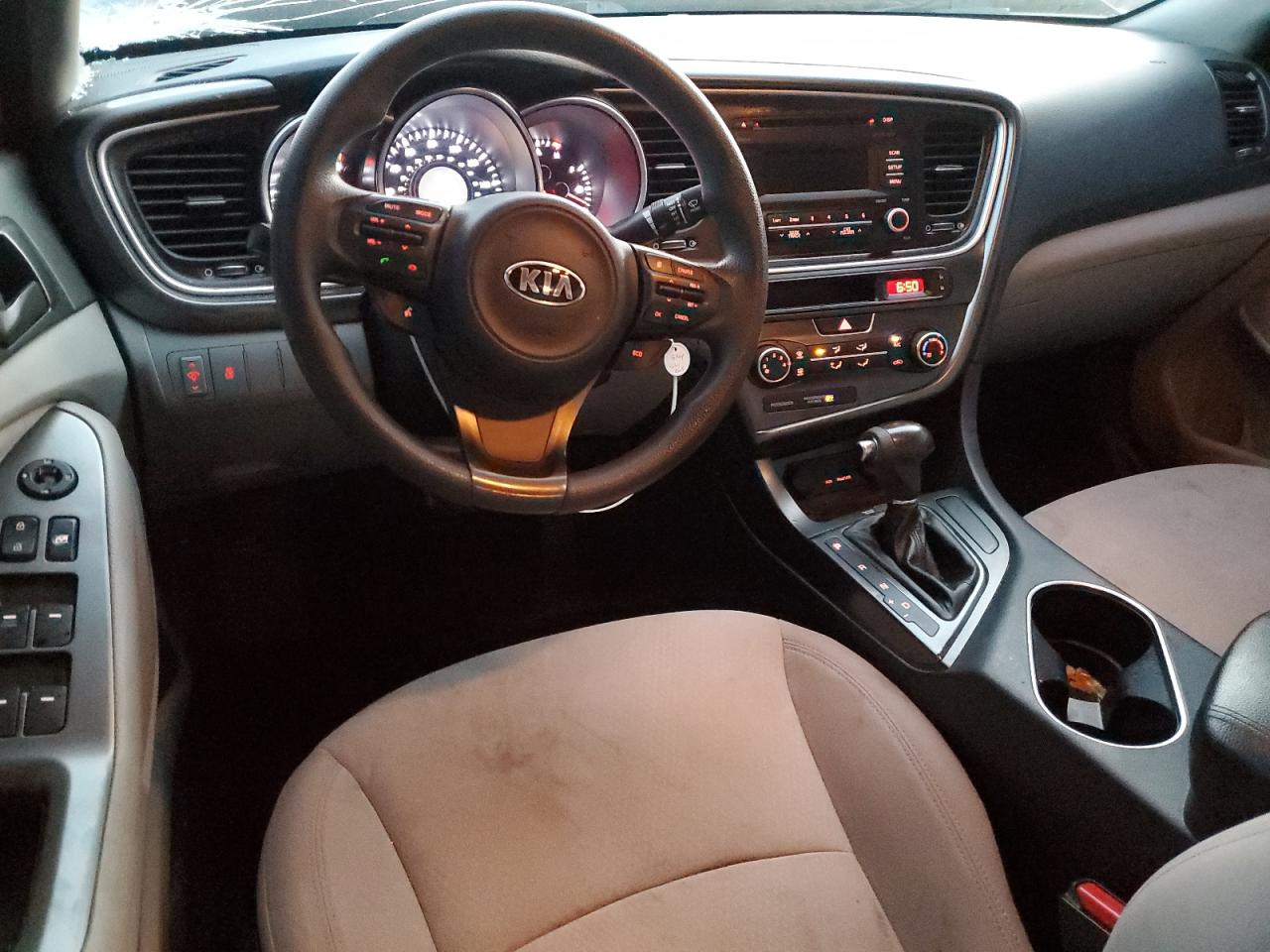 2015 Kia Optima - Image 8