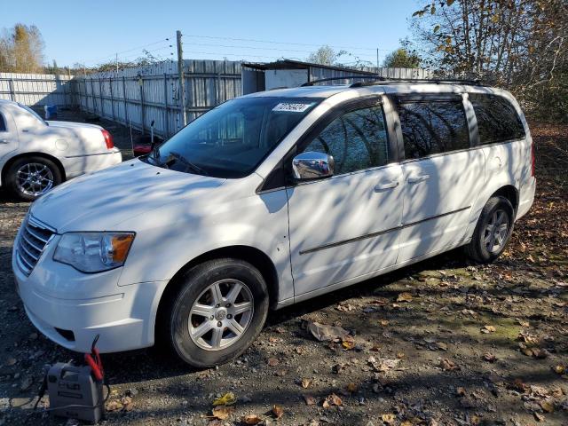 2010 Chrysler Town & Country Touring