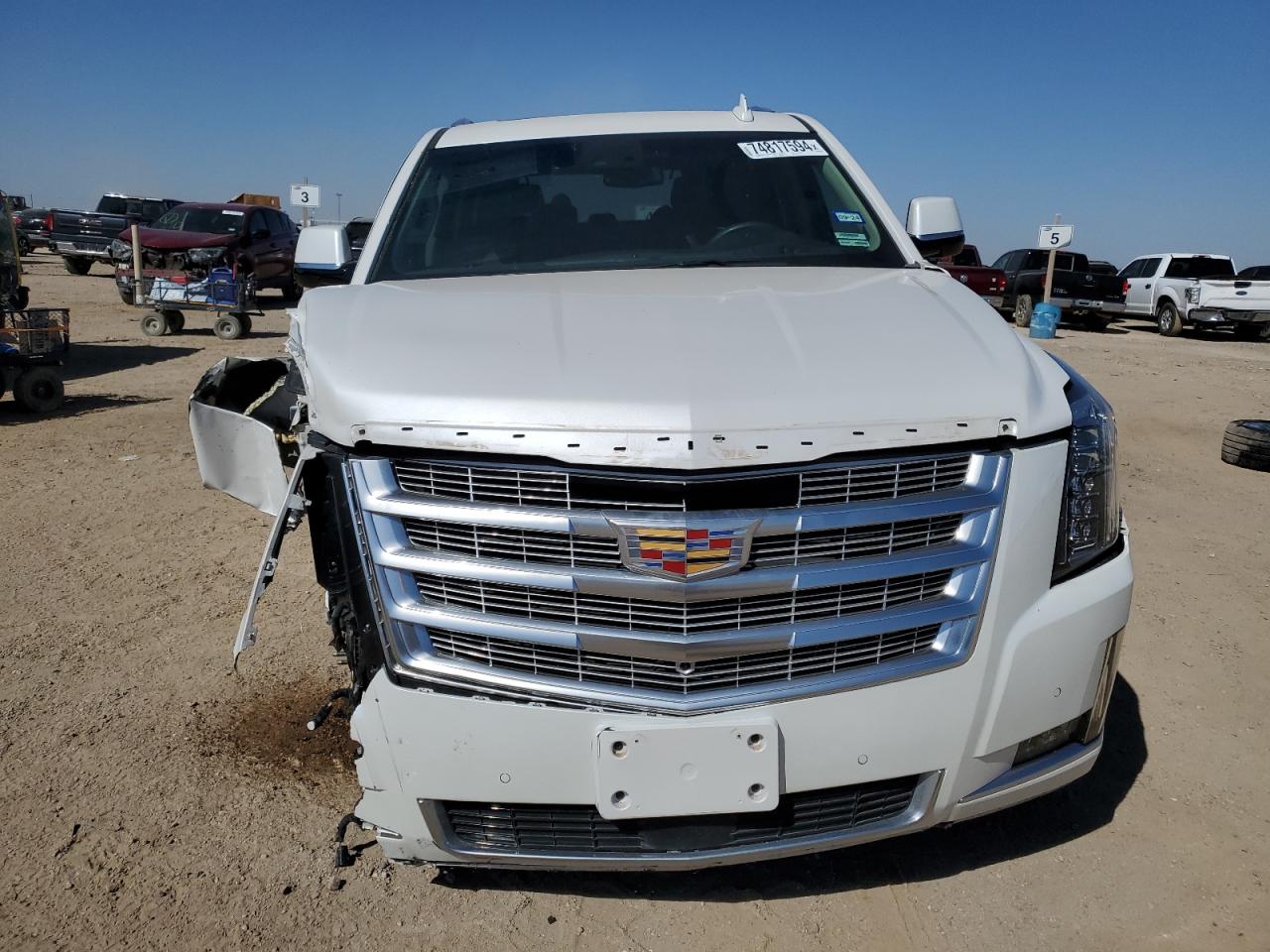 2019 Cadillac Escalade Premium Luxury VIN: 1GYS4CKJ8KR353700 Lot: 74817594