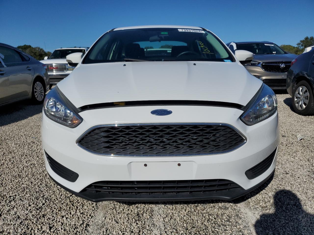 VIN 1FADP3F21HL314280 2017 FORD FOCUS no.5