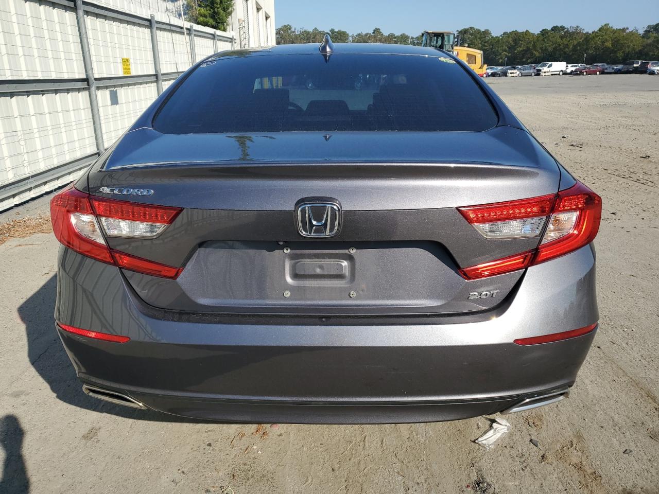 1HGCV2F52JA031048 2018 Honda Accord Exl