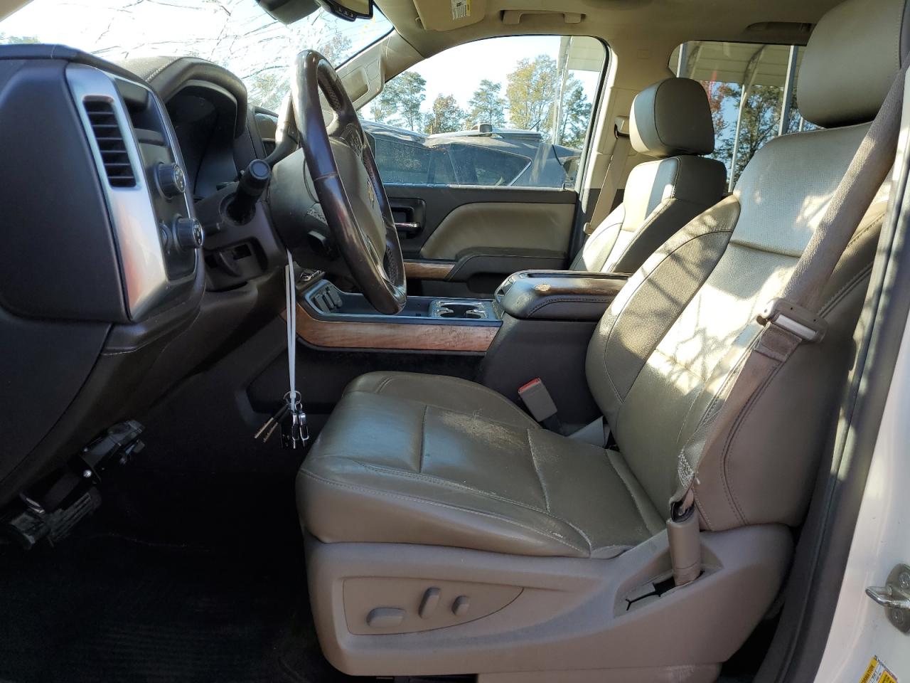 2014 Chevrolet Silverado - Image 7