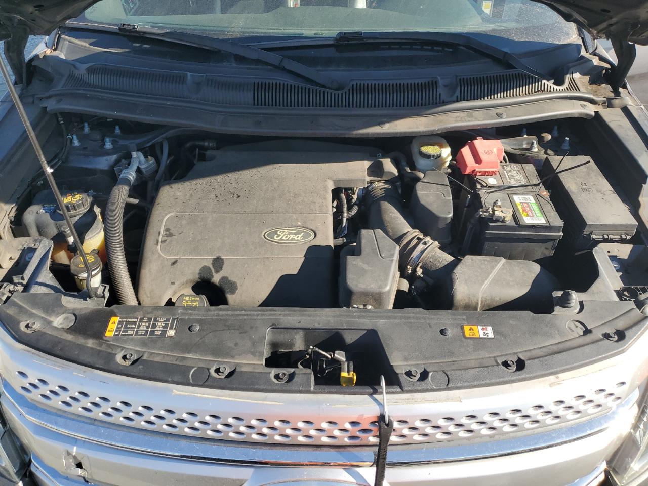 2013 Ford Explorer - Image 12