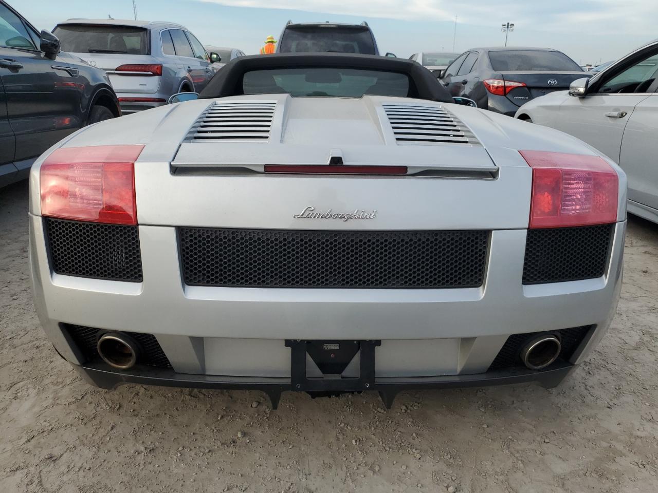 ZHWGU22T57LA05137 2007 Lamborghini Gallardo Spyder