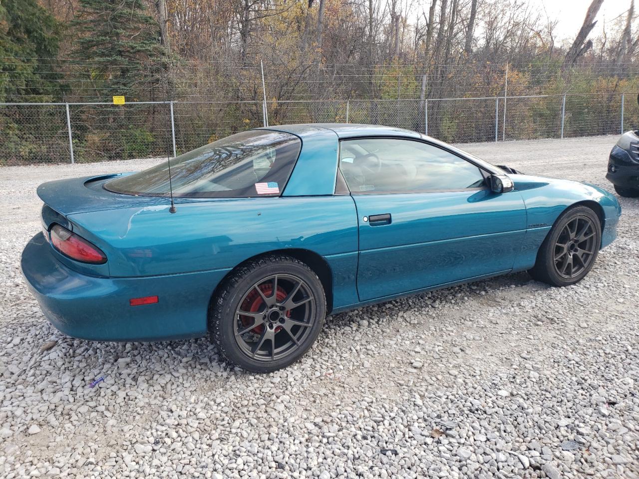 1994 Chevrolet Camaro - Image 3