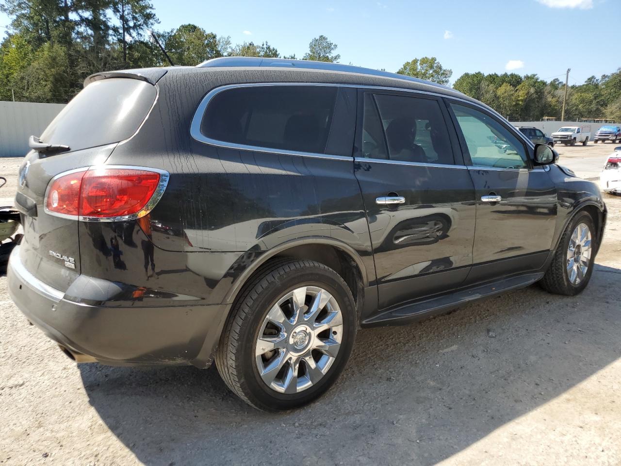 2011 Buick Enclave - Image 3