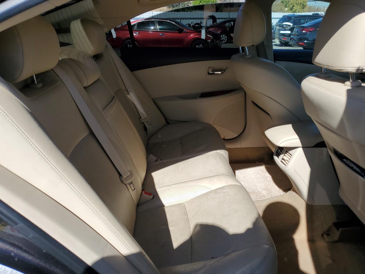 2011 Lexus Es 350 VIN: JTHBK1EG5B2437383 Lot: 76405654