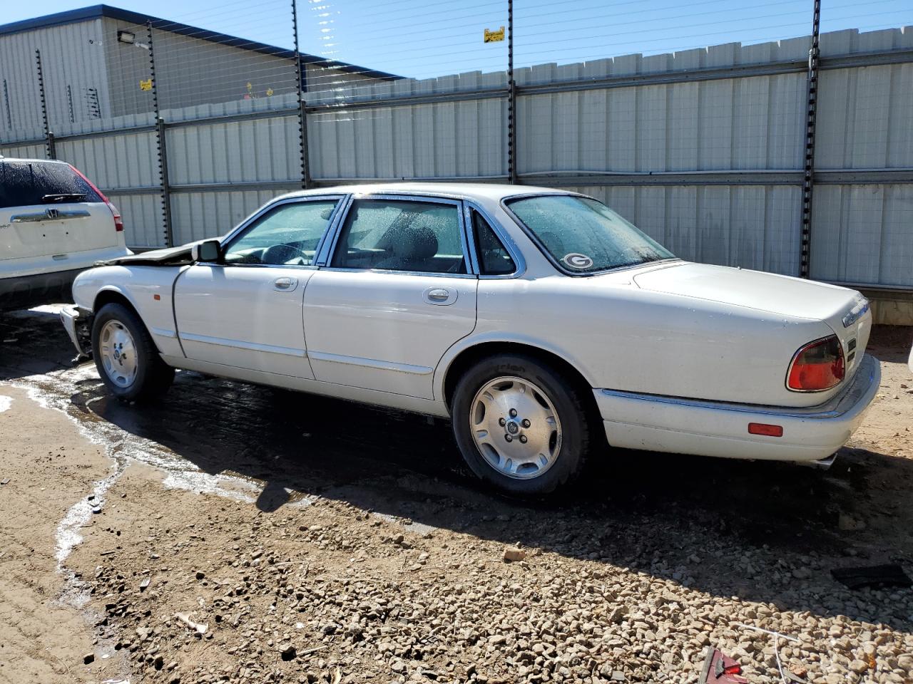1996 Jaguar XJ - Image 2