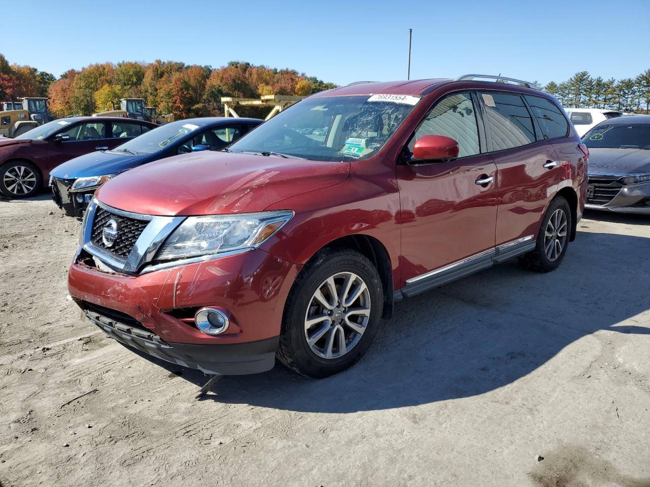 2016 Nissan Pathfinder - Image 1