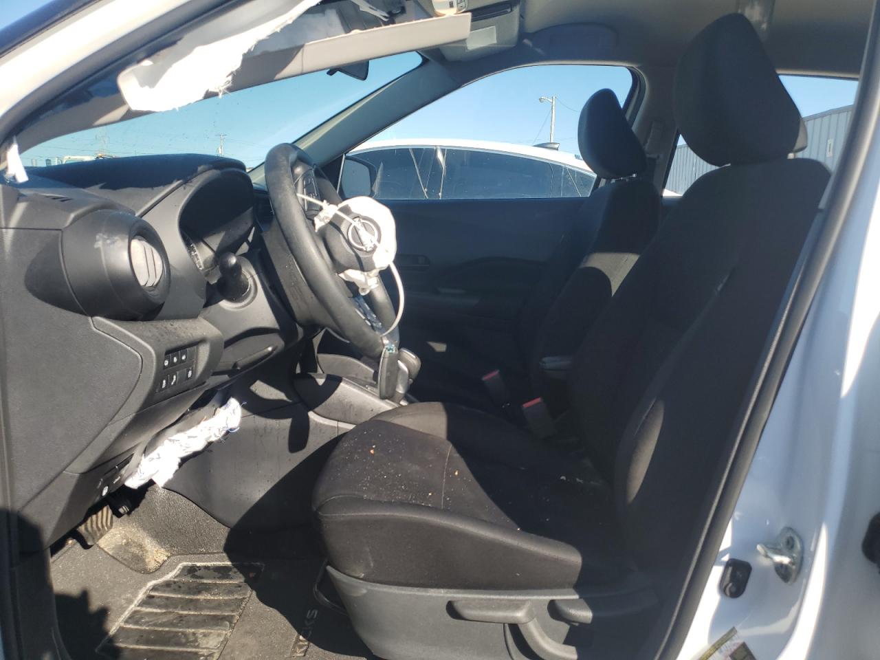 3N1CP5BV3PL564689 2023 Nissan Kicks S