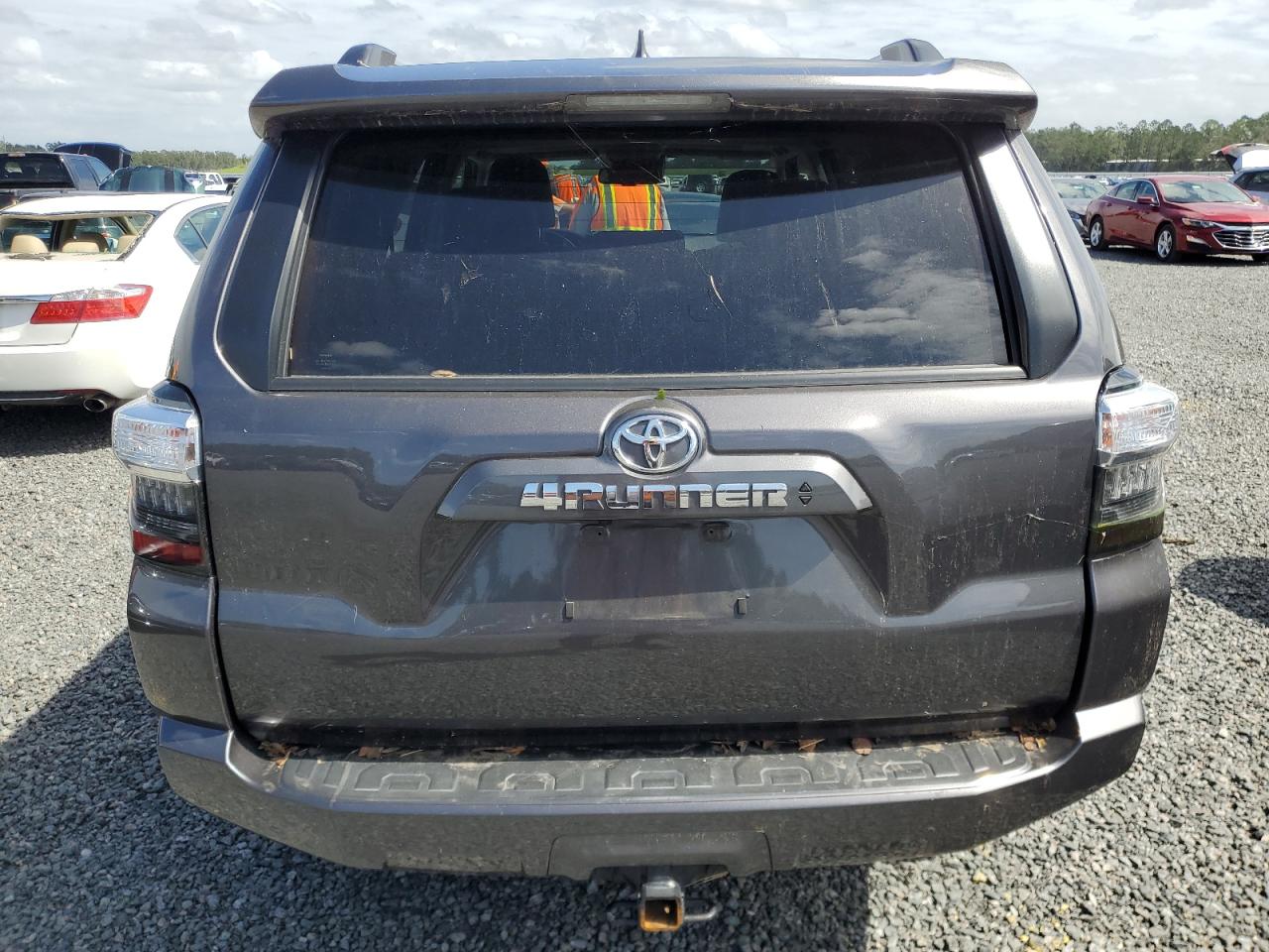 2020 Toyota 4Runner Sr5/Sr5 Premium VIN: JTEBU5JRXL5781667 Lot: 74684944