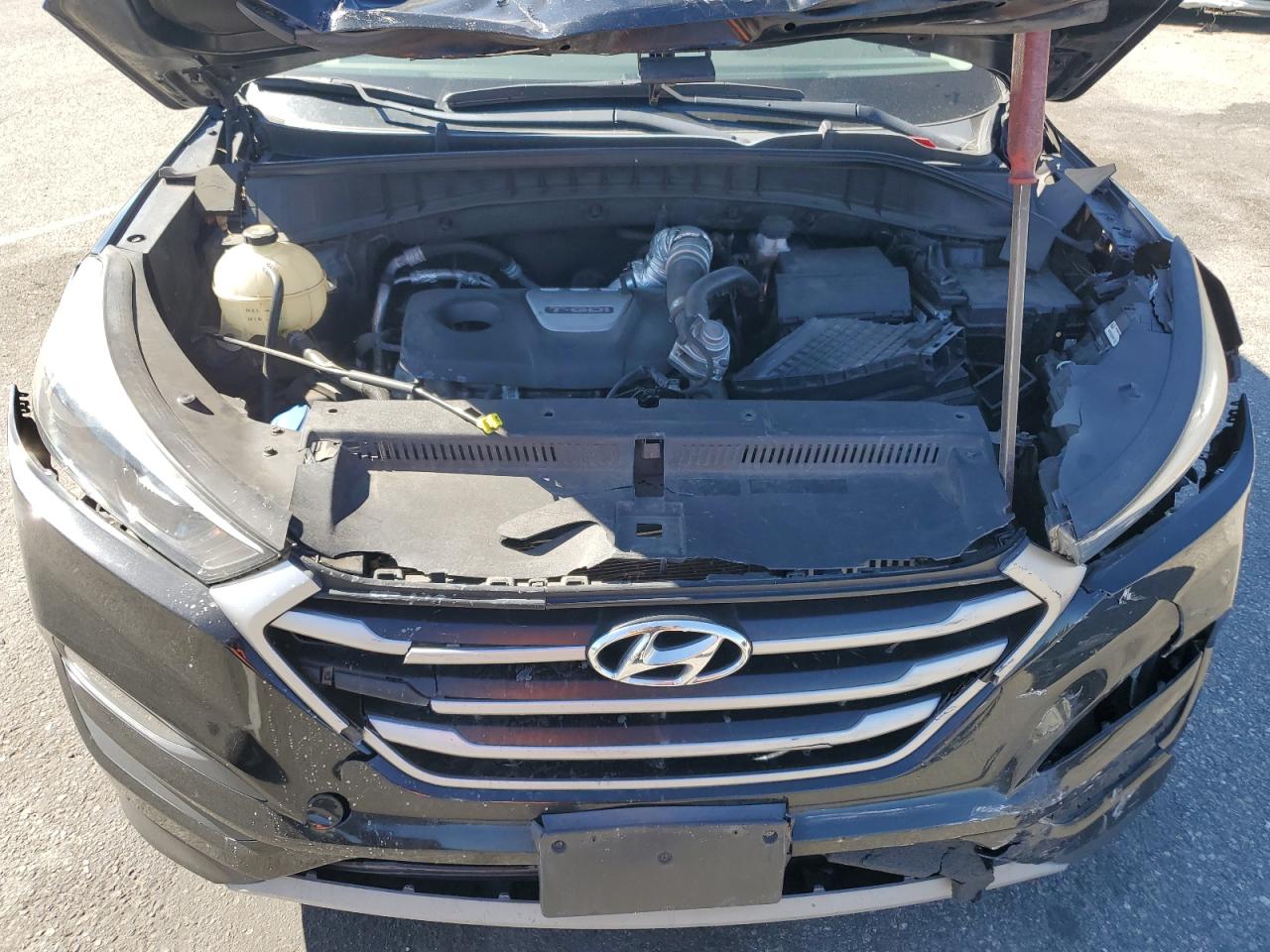 KM8J33A20HU524455 2017 Hyundai Tucson Limited