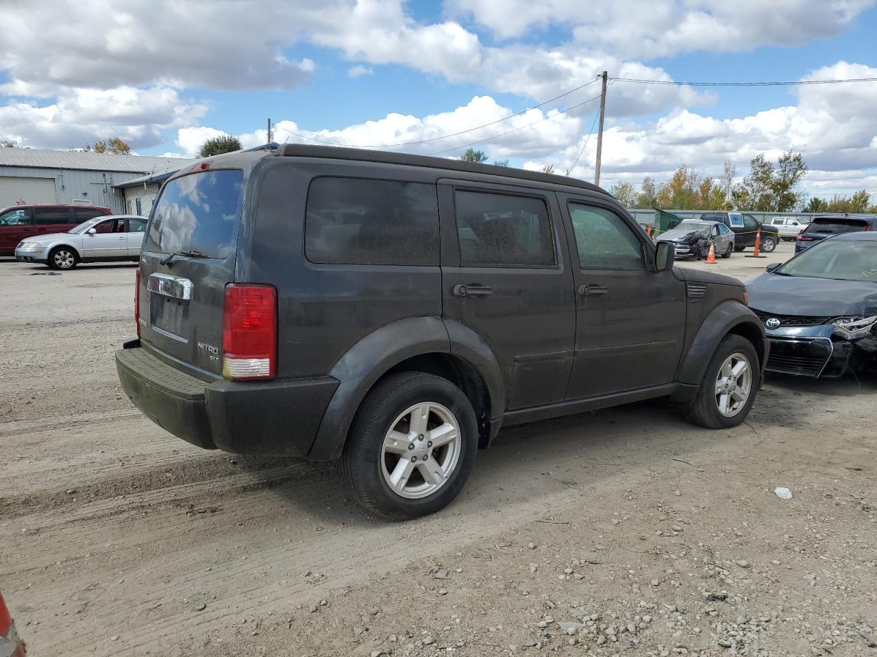 2011 Dodge Nitro Sxt VIN: 1D4PT5GK0BW564938 Lot: 76313854