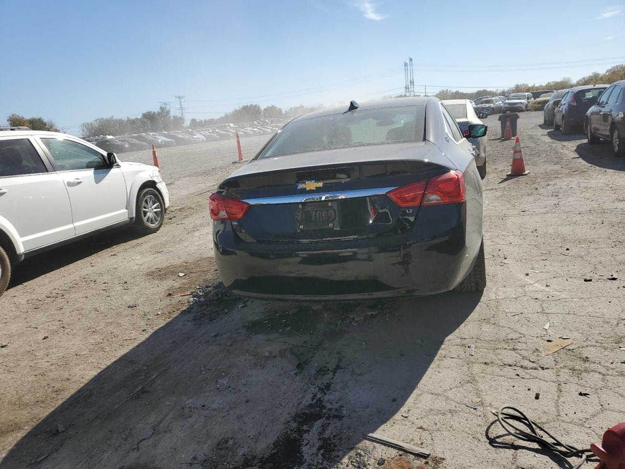 2G1105S38H9176488 2017 Chevrolet Impala Lt