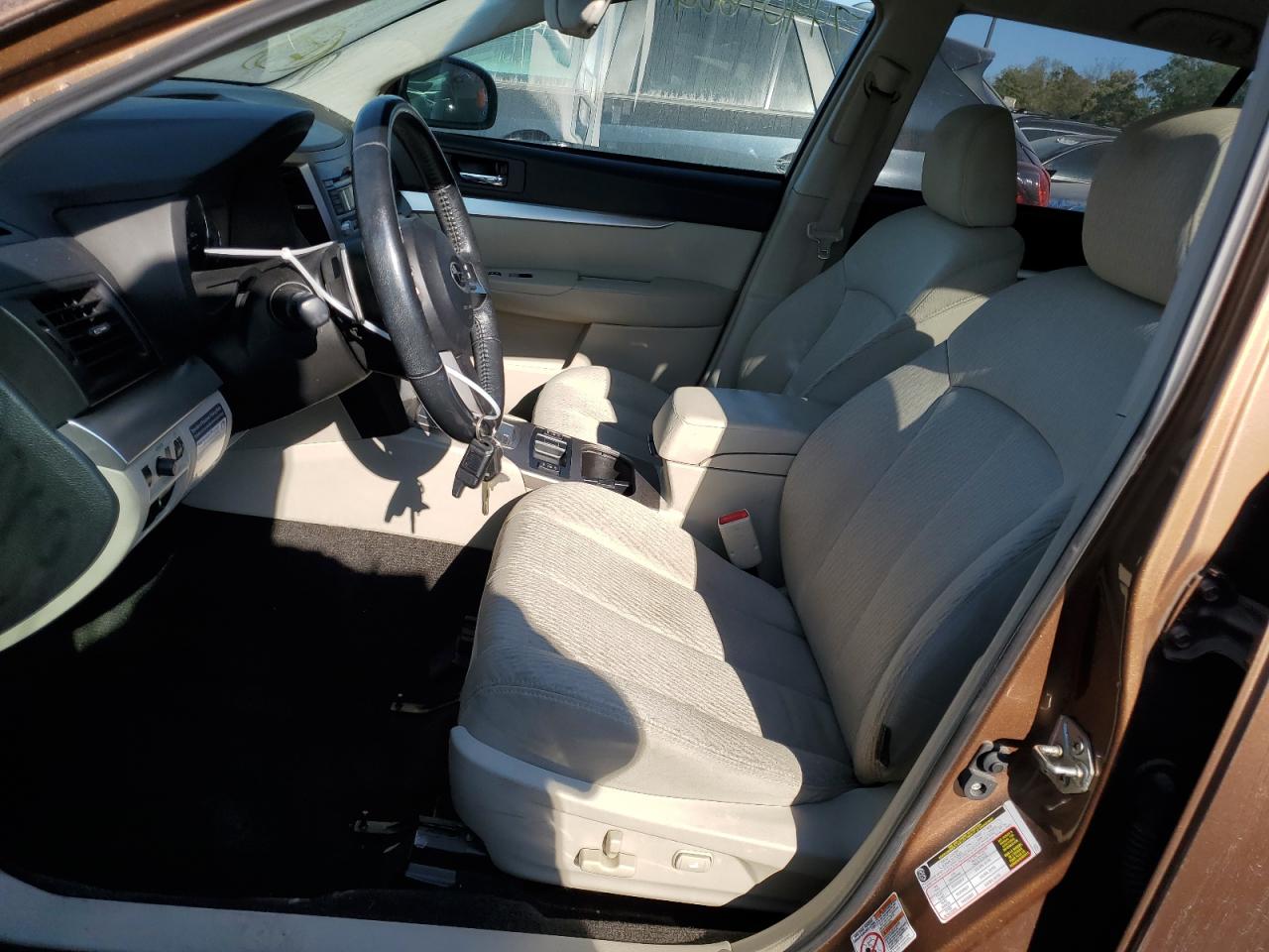 2011 Subaru Outback 2.5I Premium VIN: 4S4BRBCC3B3420090 Lot: 74901664