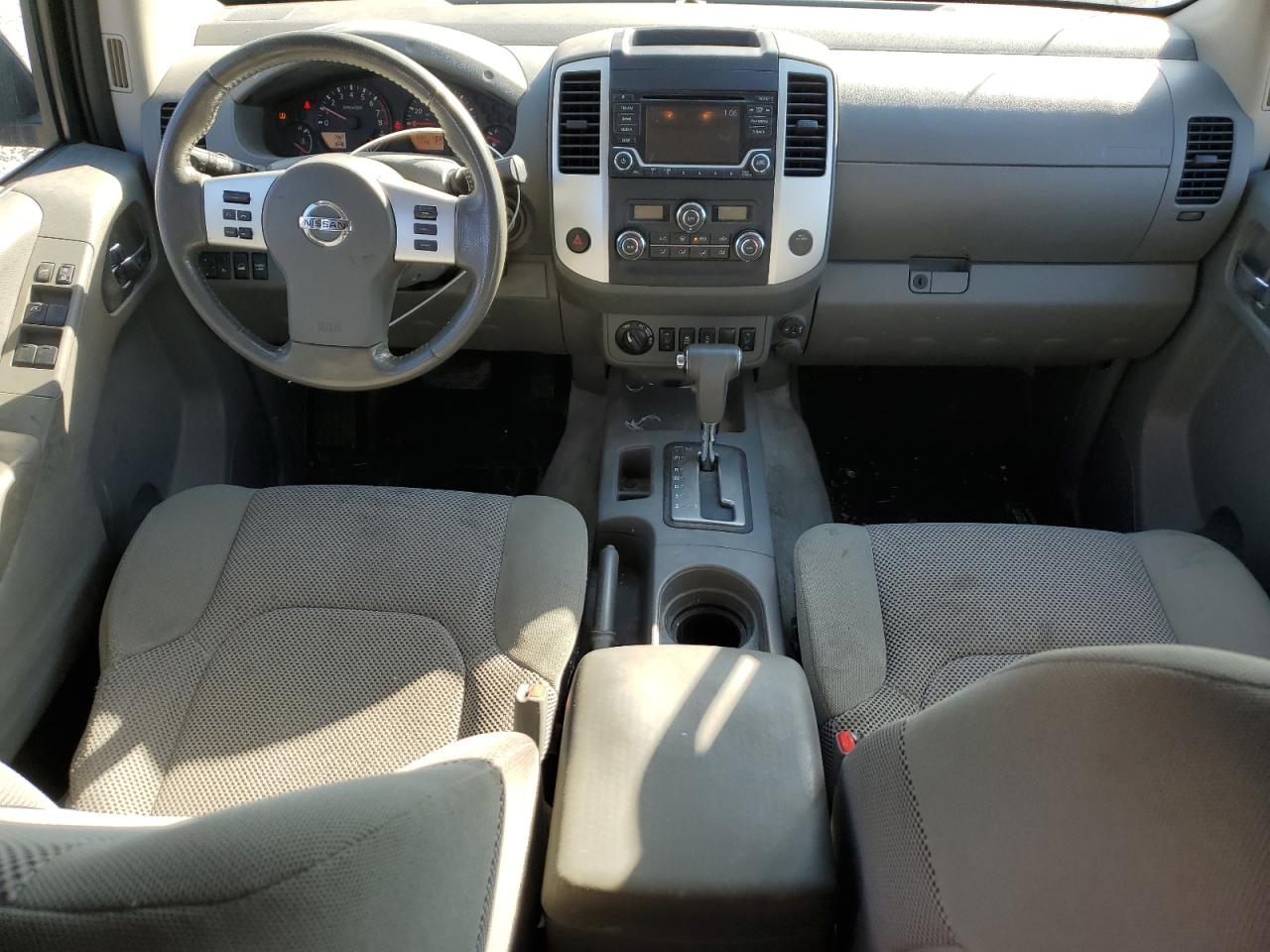 2018 Nissan Navara (Frontier) - Image 8