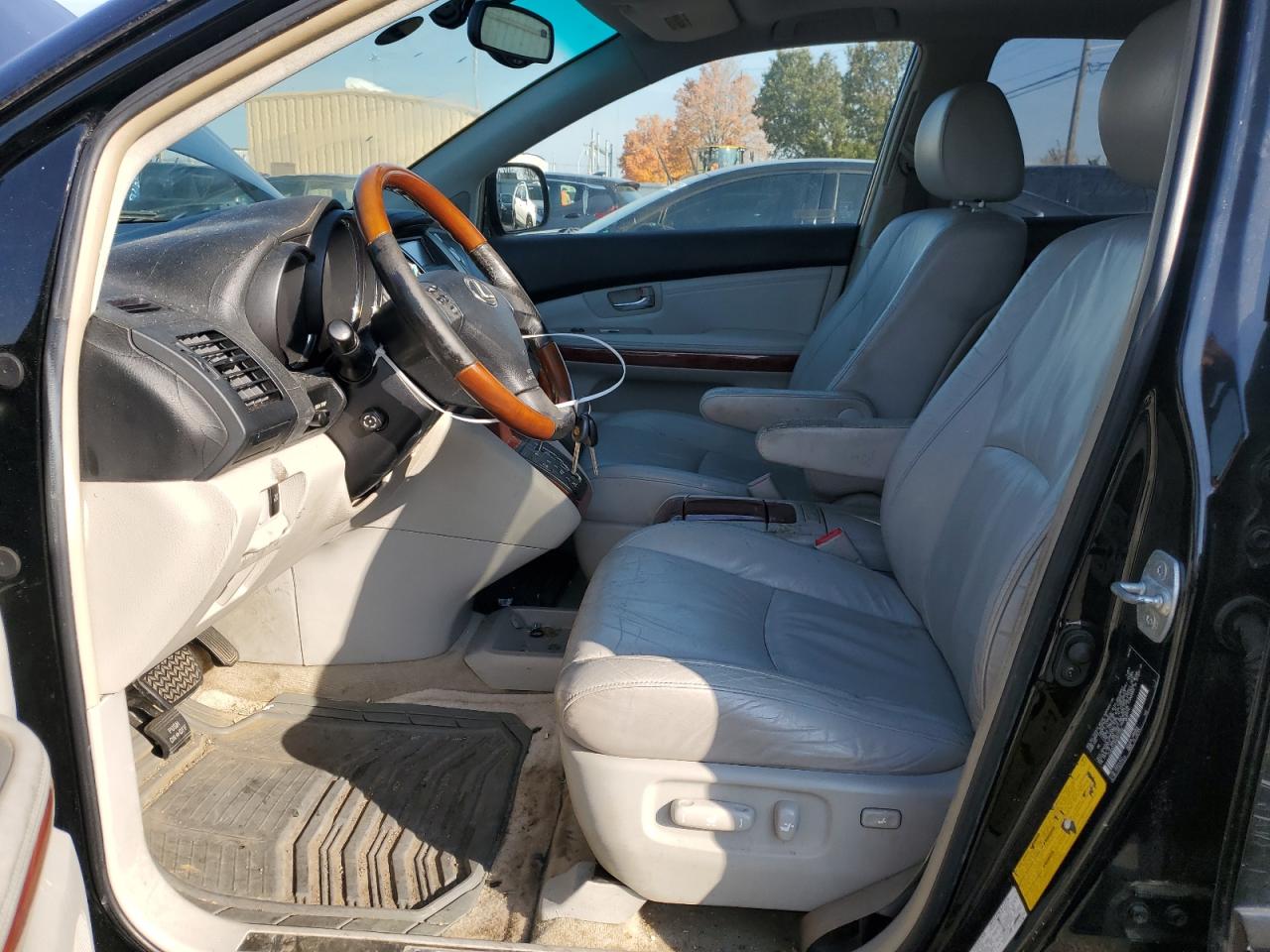 2004 Lexus RX - Image 7