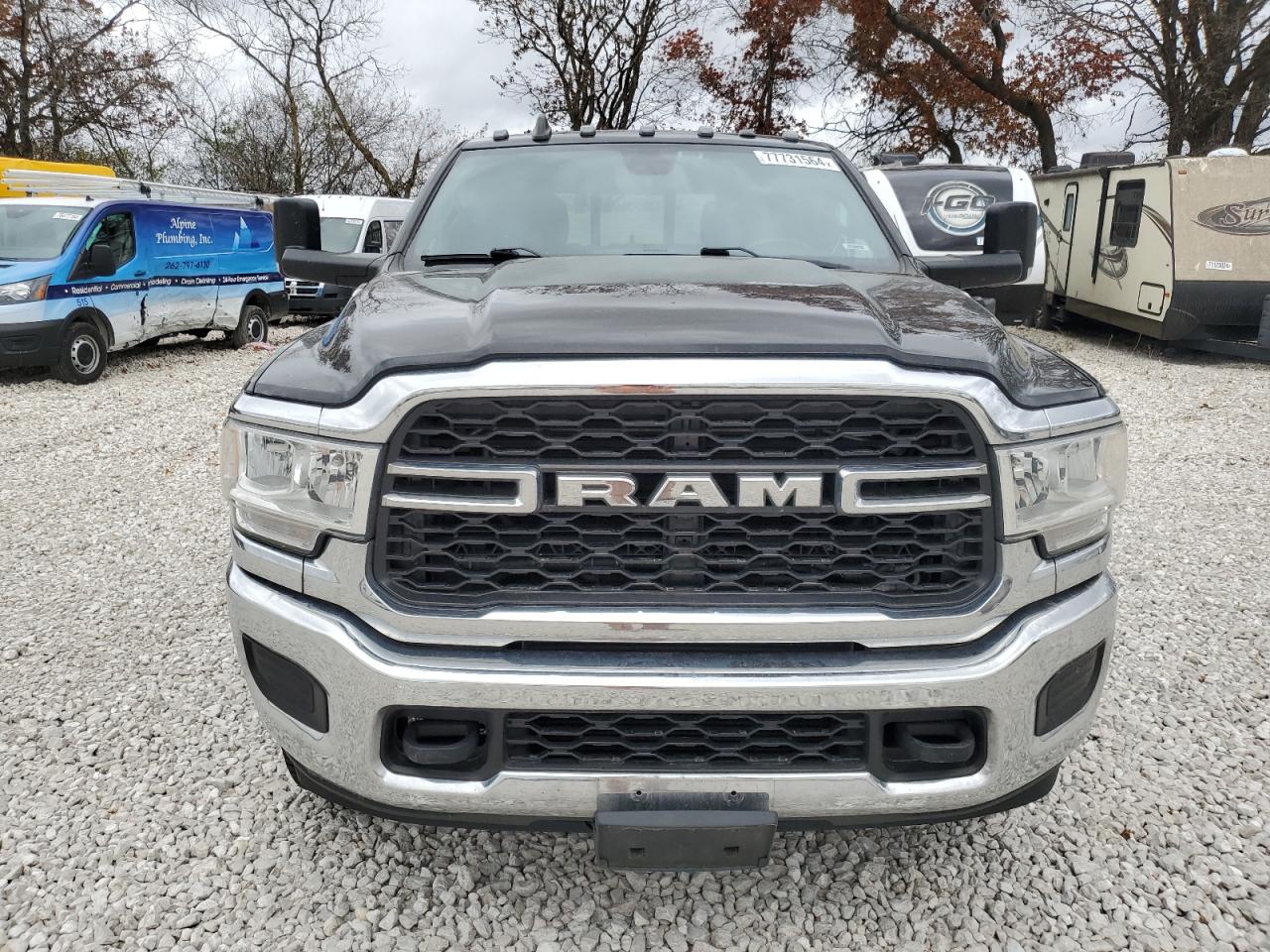 2022 RAM 3500 - Image 5
