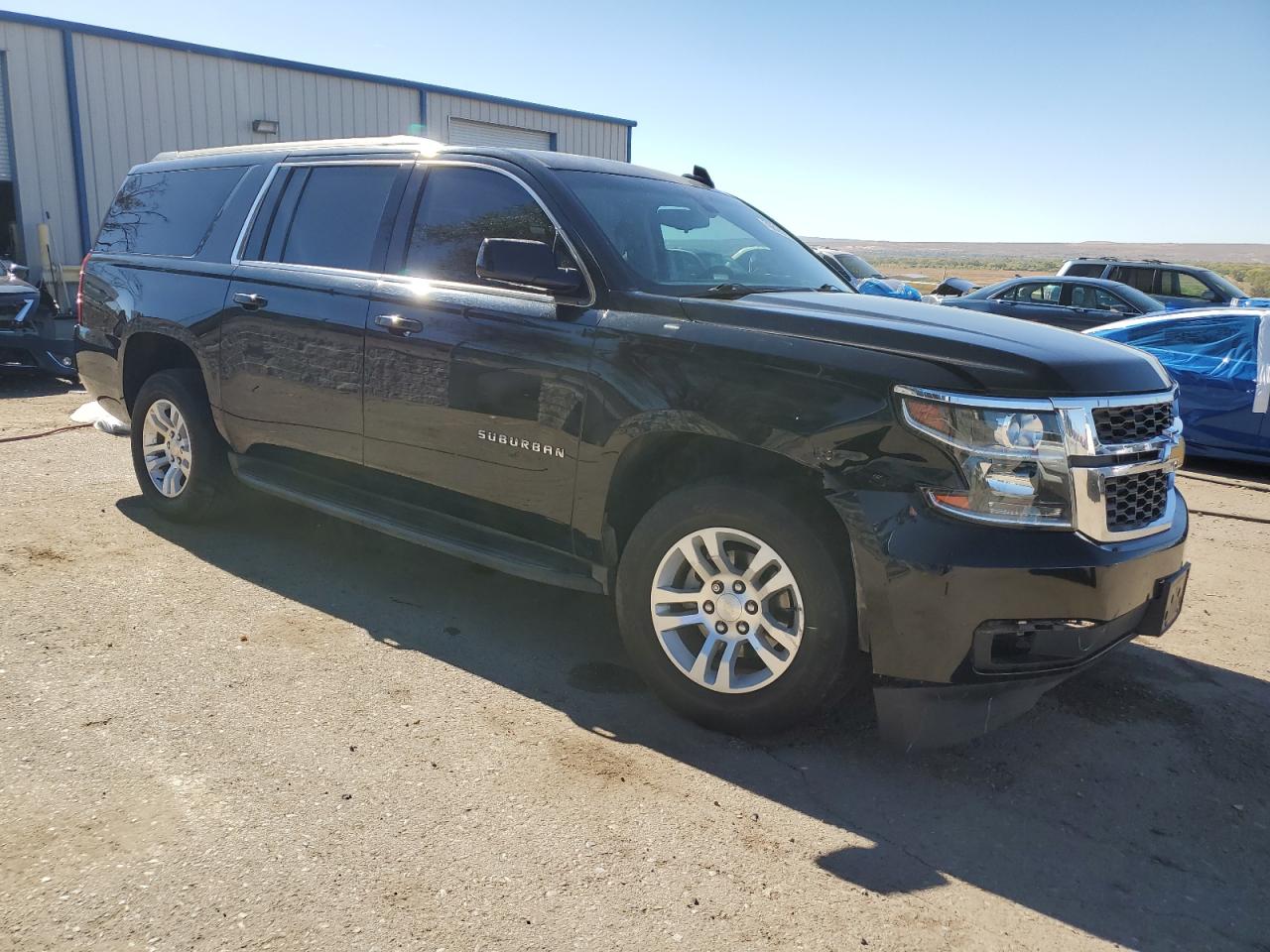 2019 Chevrolet Suburban - Image 4
