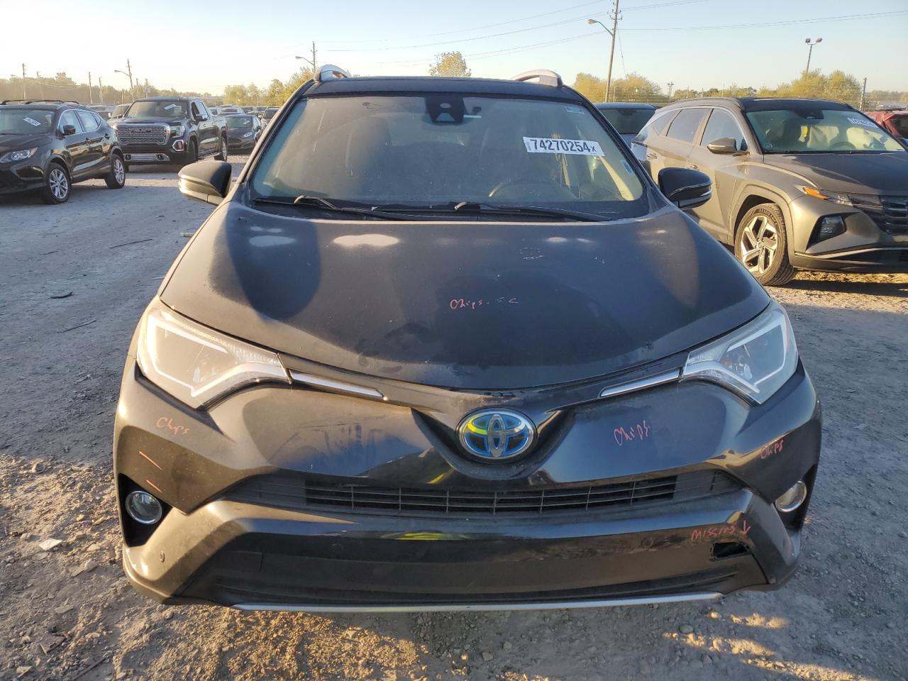 2017 Toyota RAV 4 - Image 5