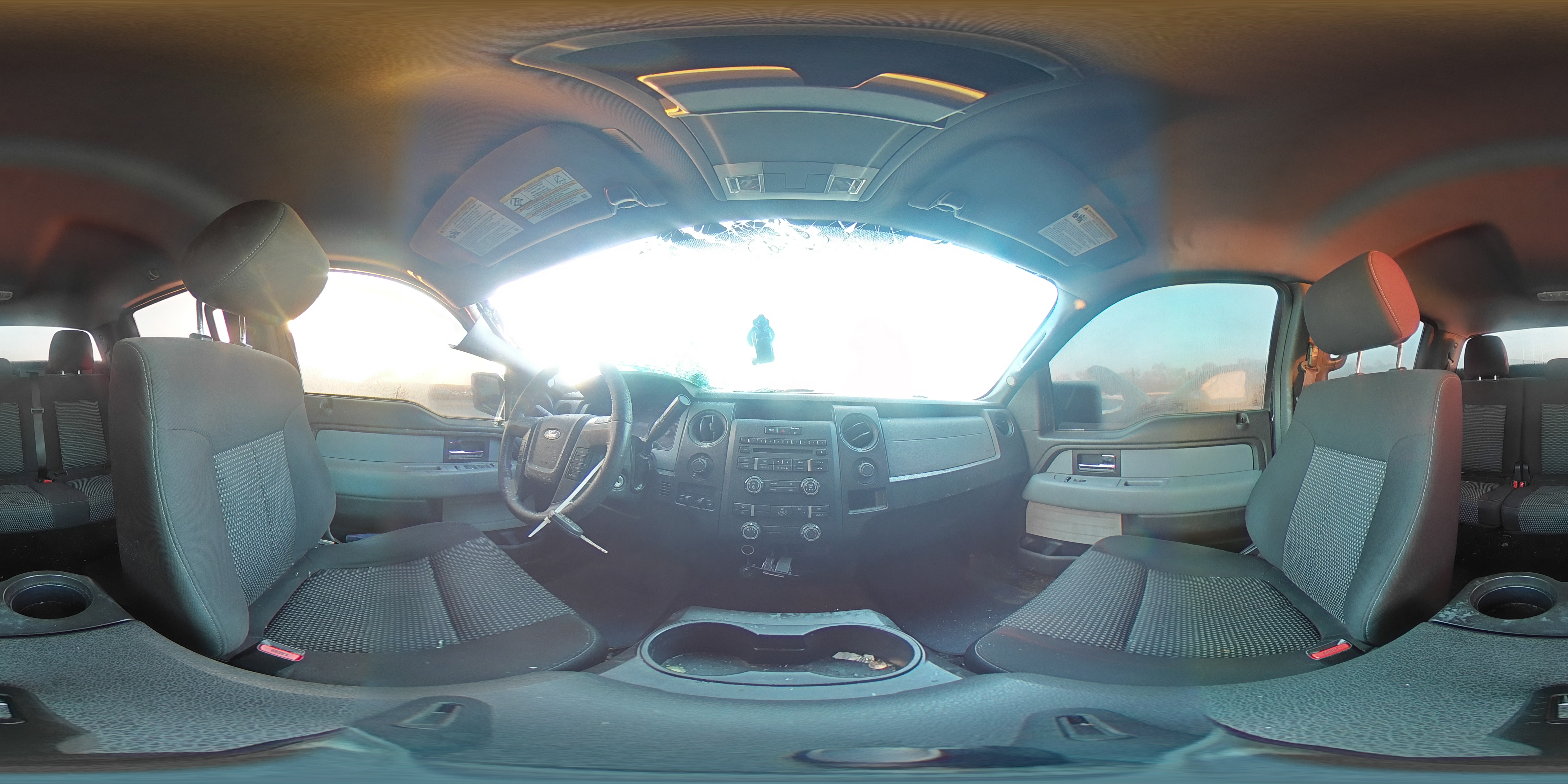 2014 Ford F-150 - Image 12