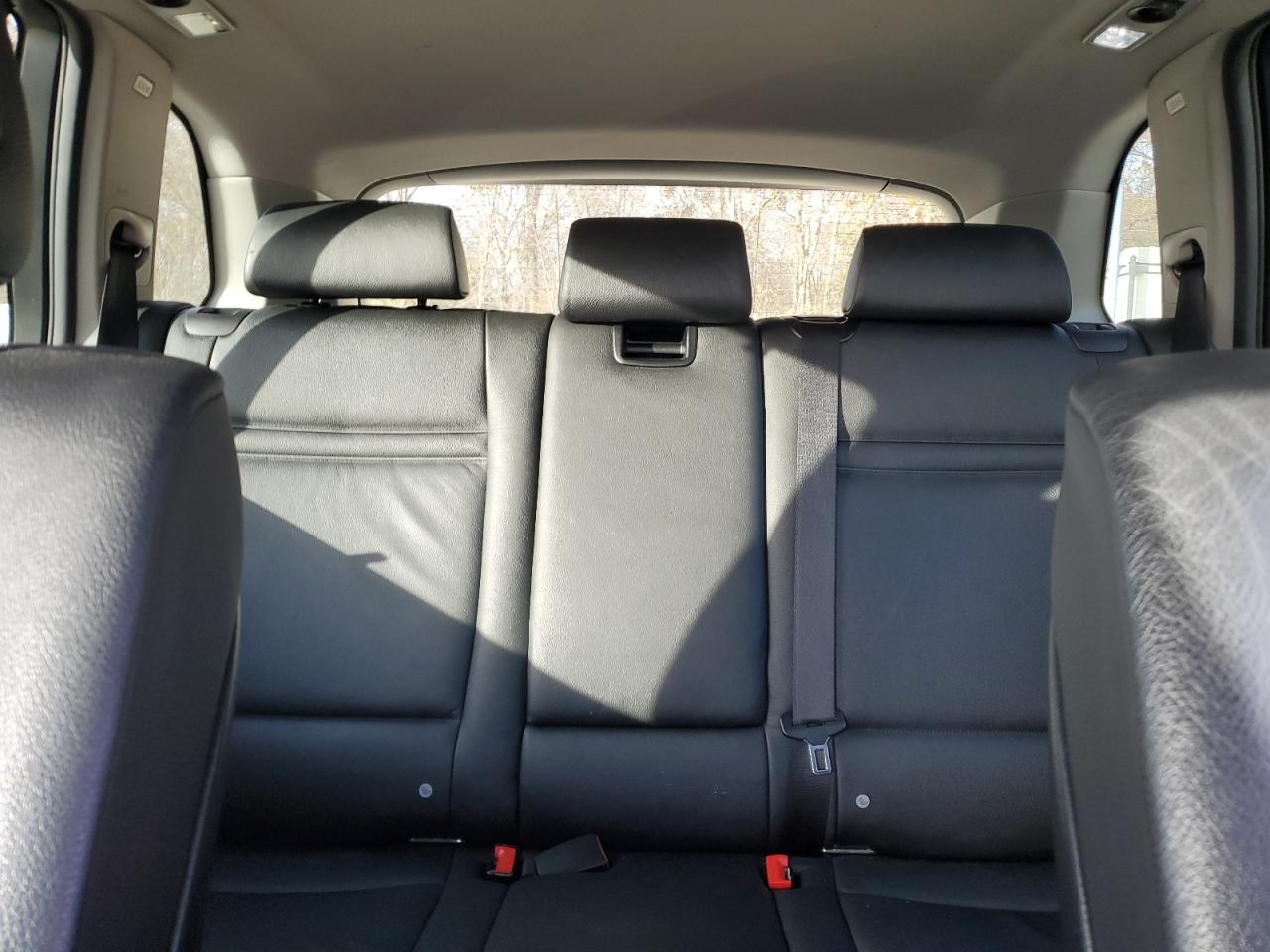 2011 BMW X5 - Image 10