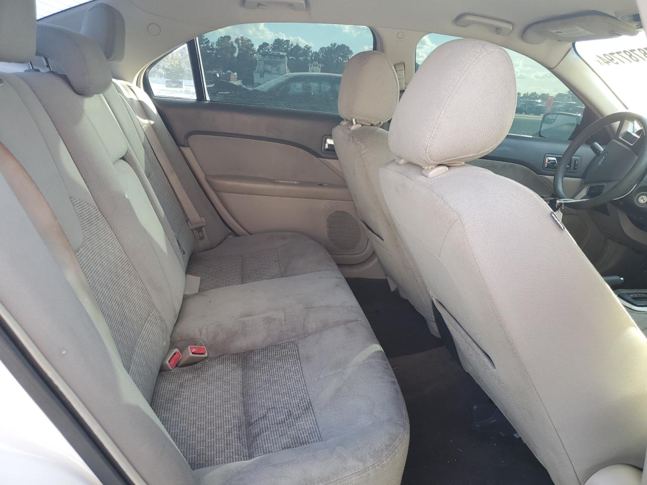 2012 Ford Fusion - Image 10