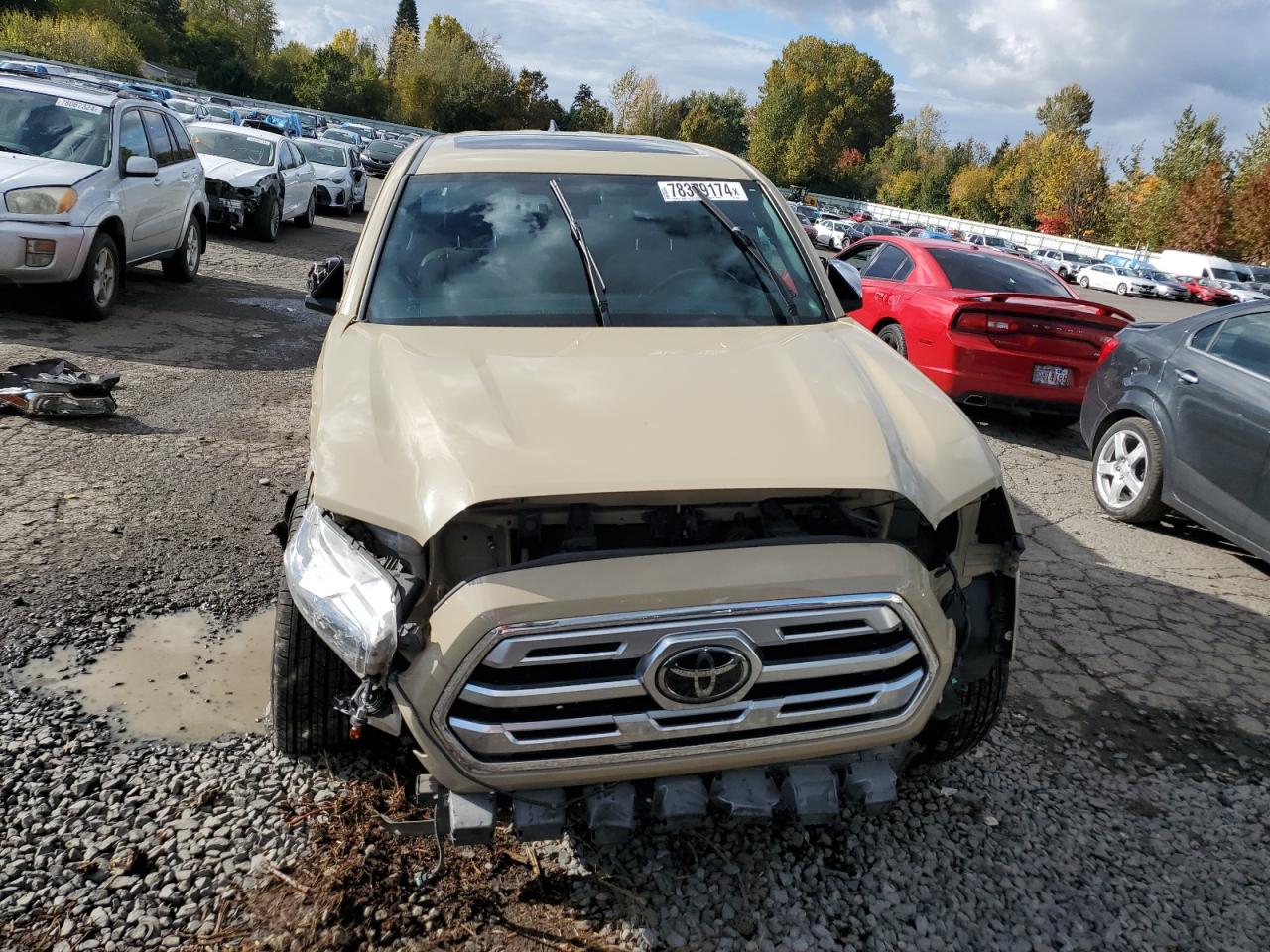 2018 Toyota Tacoma - Image 5