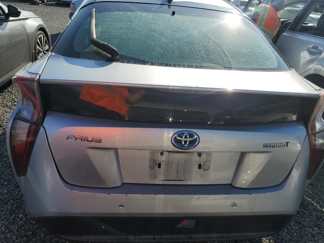 JTDKARFU5J3552419 2018 Toyota Prius