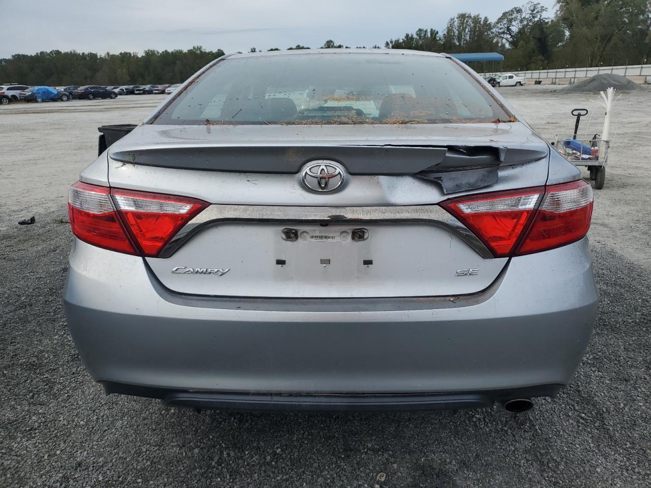 4T1BF1FK3GU201878 2016 Toyota Camry Le