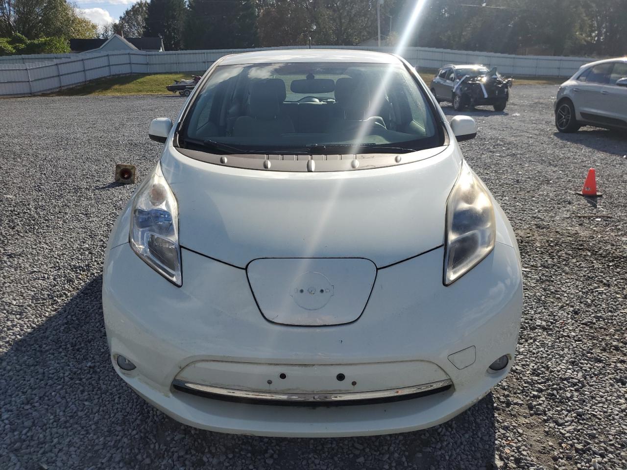 2012 Nissan Leaf - Image 5