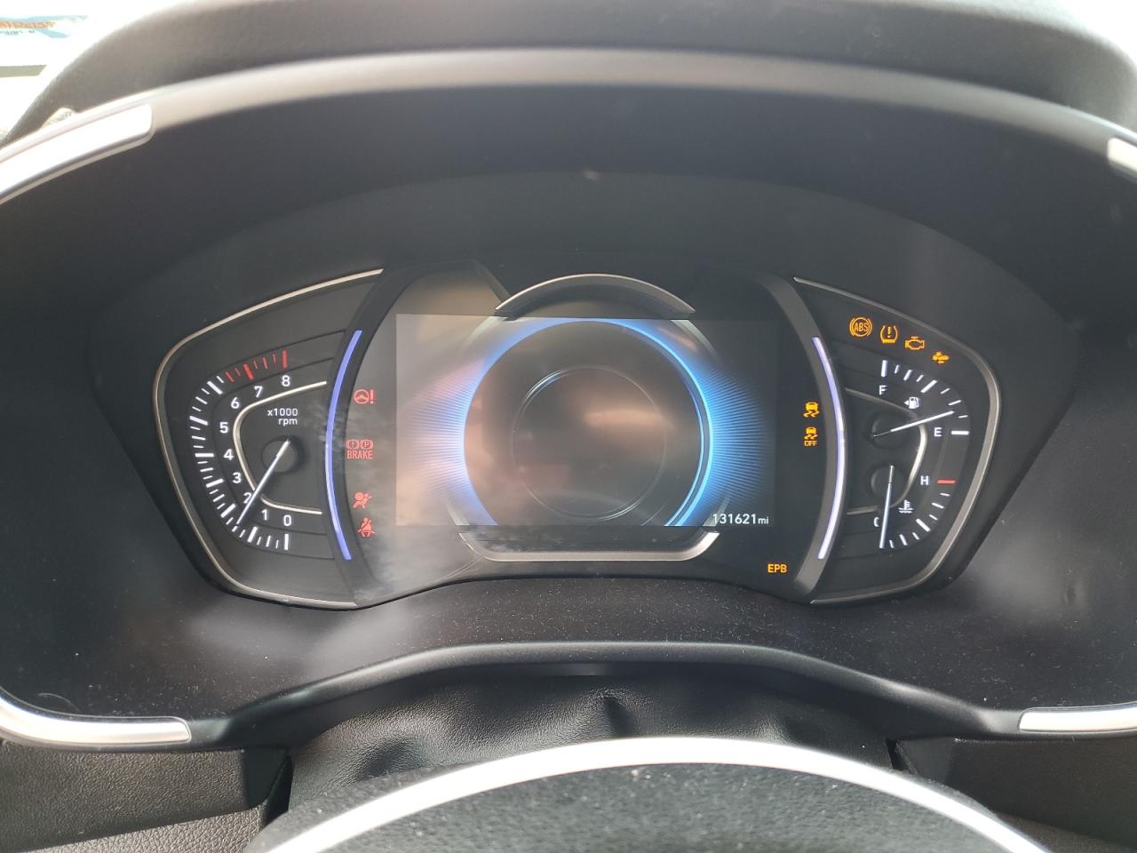 2019 Hyundai Santa Fe - Image 9