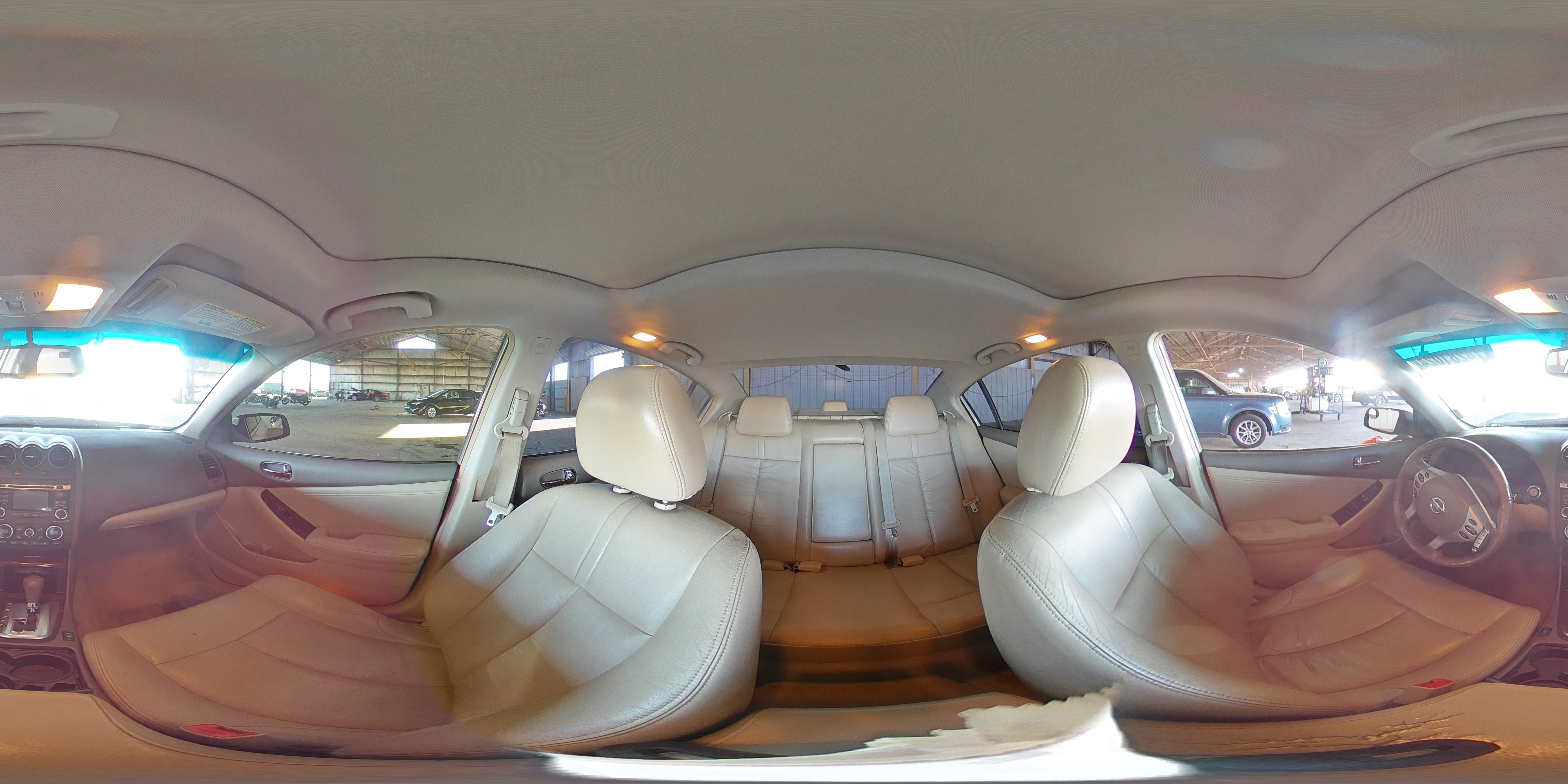 2011 Nissan Altima - Image 13