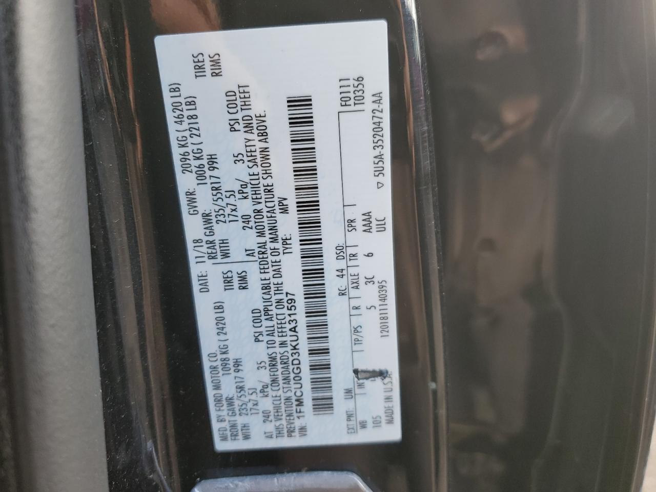 1FMCU0GD3KUA31597 2019 Ford Escape Se