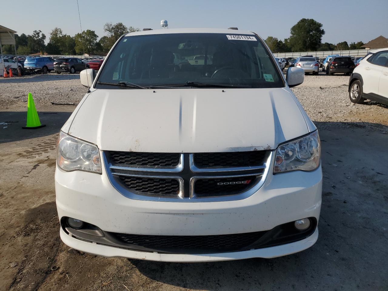 VIN 2C4RDGCG3HR814285 2017 DODGE CARAVAN no.5