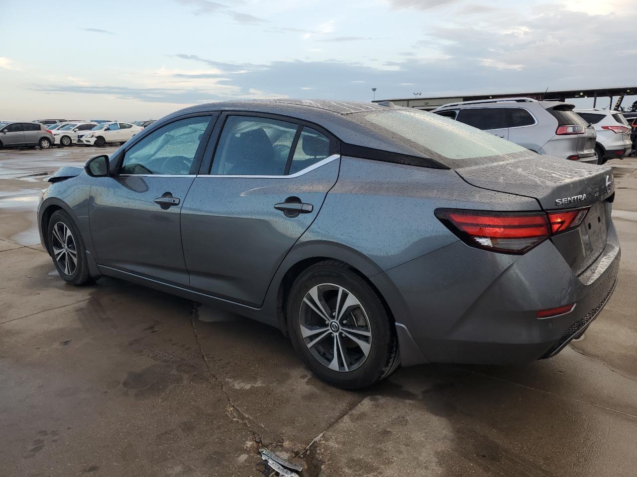 2022 Nissan Sentra - Image 2