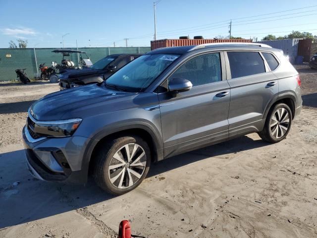 3VVSX7B23RM038667 Volkswagen Taos SE 