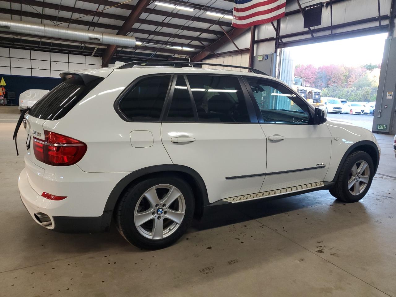 2011 BMW X5 xDrive35D VIN: 5UXZW0C55BL661181 Lot: 75589214