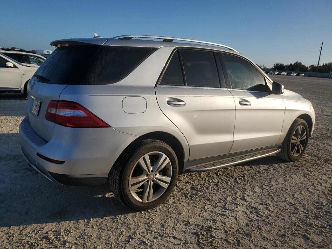 VIN 4JGDA5JB8EA318635 2014 MERCEDES-BENZ M-CLASS no.3