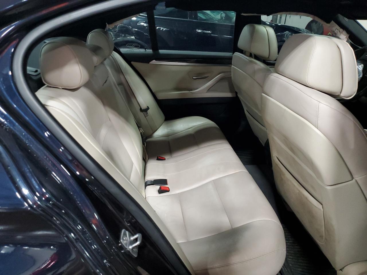 2012 BMW 5er - Image 11