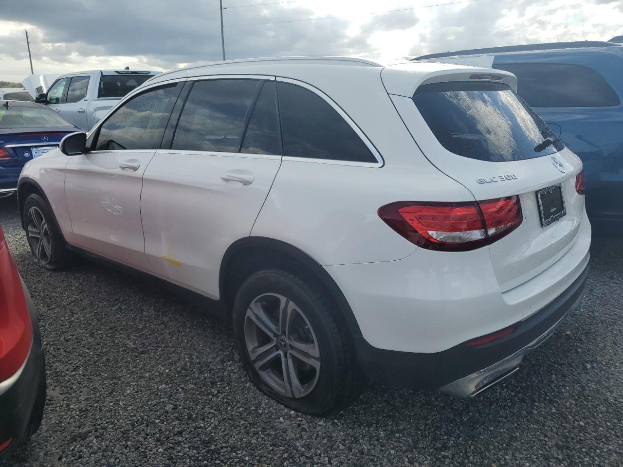 2018 Mercedes-Benz GLC - Image 2